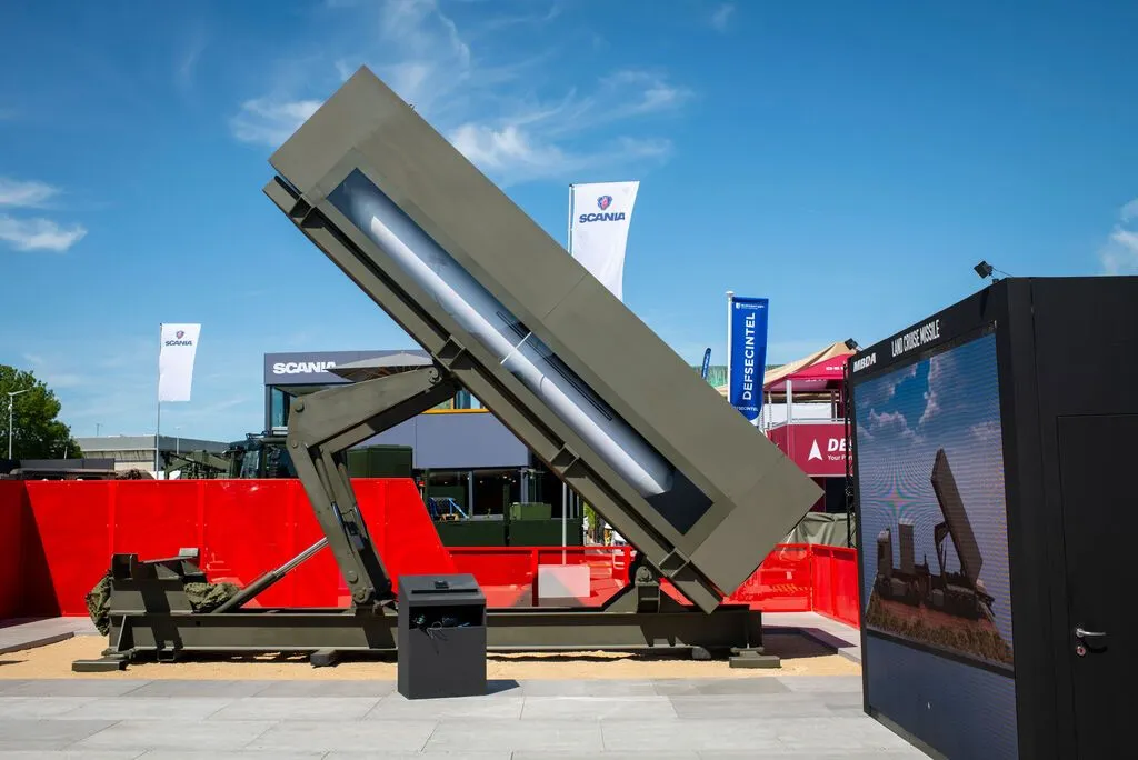 Land Cruise Missile